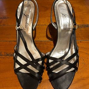 Gerolini sling back satin and leather heels 9.5 M